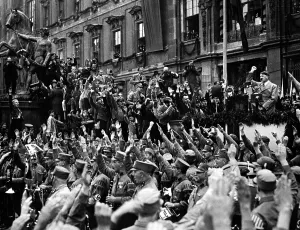 Feiern: Adolf Hitler