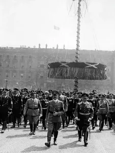 Feiern: Adolf Hitler