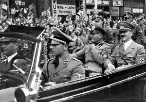 Auch: Adolf Hitler