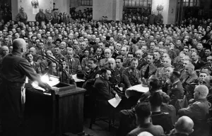Buergerbraeu: Adolf Hitler