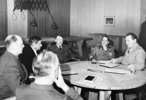Laval: Adolf Hitler