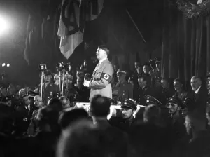 Buergerbraeu: Adolf Hitler