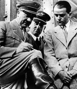 Wishes: Adolf Hitler with Albert Speer, 1935