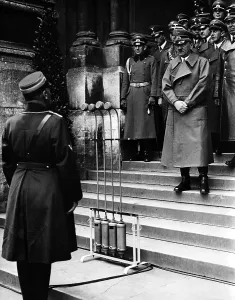 Huehnlein: Adolf Hitler during the annexation of Austria