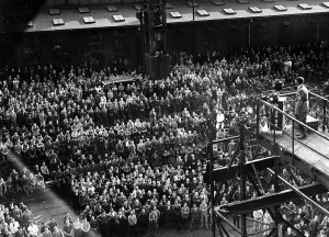 Hindenburgs: Adolf Hitler at Blohm and Voss in Hamburg, 1934