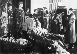 Salutes: Adolf Hitler at Ernst Udet's coffin, 1941