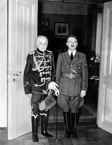 Szczecin: Adolf Hitler at Field Marshal August von Mackensen
