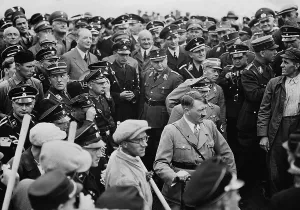 Neckar: Adolf Hitler at the first cut of the spade for the Reich Hig