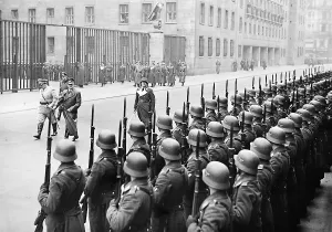 Bravery: Adolf Hitler at the funeral for the fighter pilot Werner Mol
