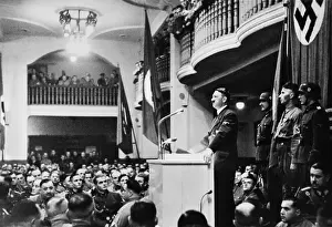 Burgerbraukeller: Adolf Hitler giving his annual speech to his old