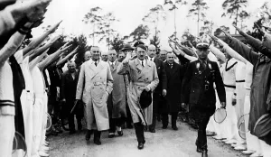 Tschammer: Adolf Hitler greets German athletes 1936