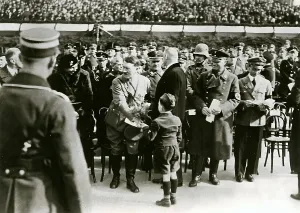 Groundbreaking: Adolf Hitler at groundbreaking ceremony, Leipzig
