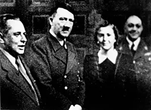 Morell: Adolf Hitler, Heinrich Hoffman, Eva Braun, Prof Morell