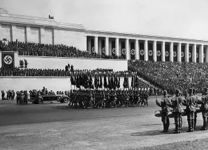 Hierl: Adolf Hitler, Hierl and Hess during the march