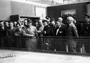 Reichsmarine: Adolf Hitler at the IFA, 1934