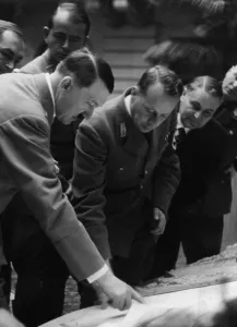 Augsburg: Adolf Hitler inspects construction plans, 1937