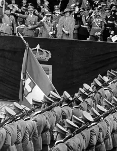 Galeazzo: Adolf Hitler in Italy, 1938