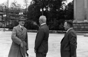 Treasurer: Adolf Hitler at the Konigsplatz 1935