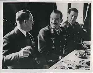 Galland: Adolf Hitler with Luftwaffe aviators, WW2