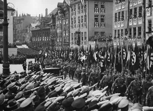 Festively: Adolf Hitler during the march of the SA through