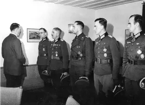 Wolfs: Adolf Hitler with four officers of Armed Forces, WW2