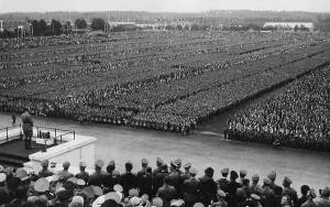 Speakers: Adolf Hitler at the parade of politicians on
