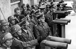 Amidst: Adolf Hitler in Poland 1939