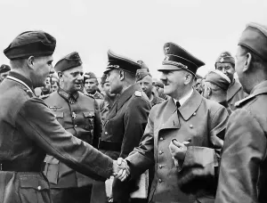 Reichenau: Adolf Hitler, Walter von Reichenau, Karl Bodenschatz during