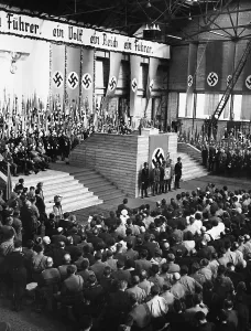 Weitz: Adolf Hitler in front of workers in Graz, 1938