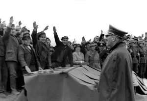 Siegfried: Adolf Hitler with workers at the Siegfried Line 1939