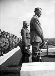 Hierl: Adolf Hitler on Zeppelin platform with Konstantin Hierl