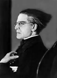 Schauspielhaus: Adolf Wohlbrueck in The Trousers, 1924