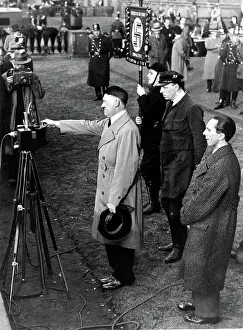 Cvpl: ADOLPH HITLER addressing a gigantic meeting ?
