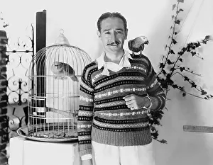 Adolphe: Adolphe Menjou, 1929
