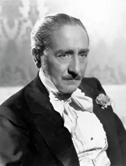 Menjou: Adolphe Menjou - actor