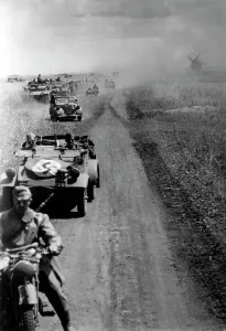 Dusty: Advance between the Donets and Don, 1942