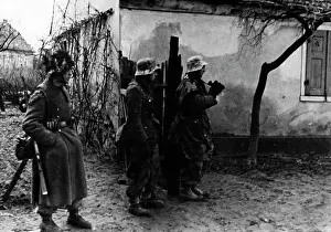Remaining: Advance guards of the Wehrmacht on the Oder Front, 1945