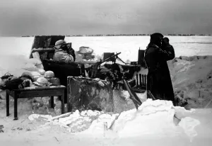 Portion: Advance machine gun post at the Eastern front, 1942