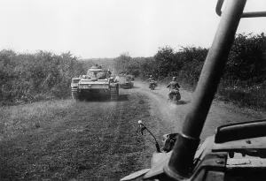 Motorcyclists: Advance on the Maikop Front, Caucasus, 1942
