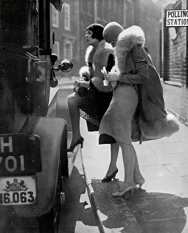 Polls: The advent of women at the polls, 1929