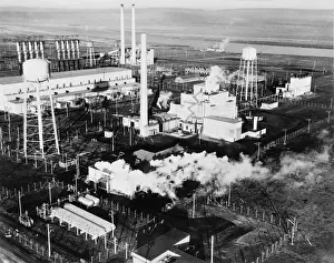 Reactors: Aerial view of the 100-B Area with the Reactor ?