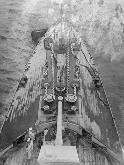 Bows: Aerial view, bows of a British cruiser, WW1