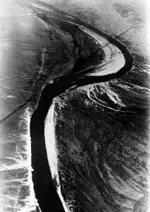Bend: Aerial view of the Don, 1942