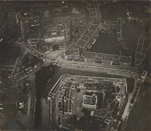 Fact: Aerial View - Thames, Tower of London
