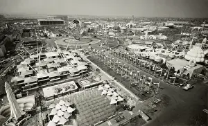 Unisphere: Aerial view of Unisphere and other exhibits ?