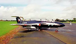 Weald: Aero L-29 Delfin G-DLFN