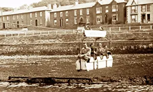 The Keasbury-gordon Photograph Archive Collection: Aeron Express hand-winched cable car, Aberaeron, Wales