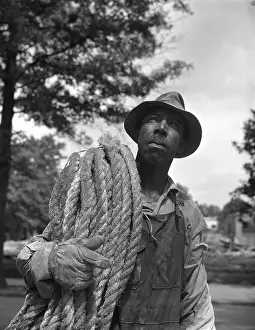 Lcgr1306: African American construction worker, June 1942