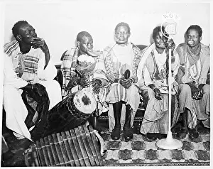 Pelele: AFRICAN RADIO BROADCAST