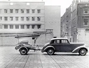 Beresford: AFS car and trailer pump at LCC-LFB HQ, Lambeth